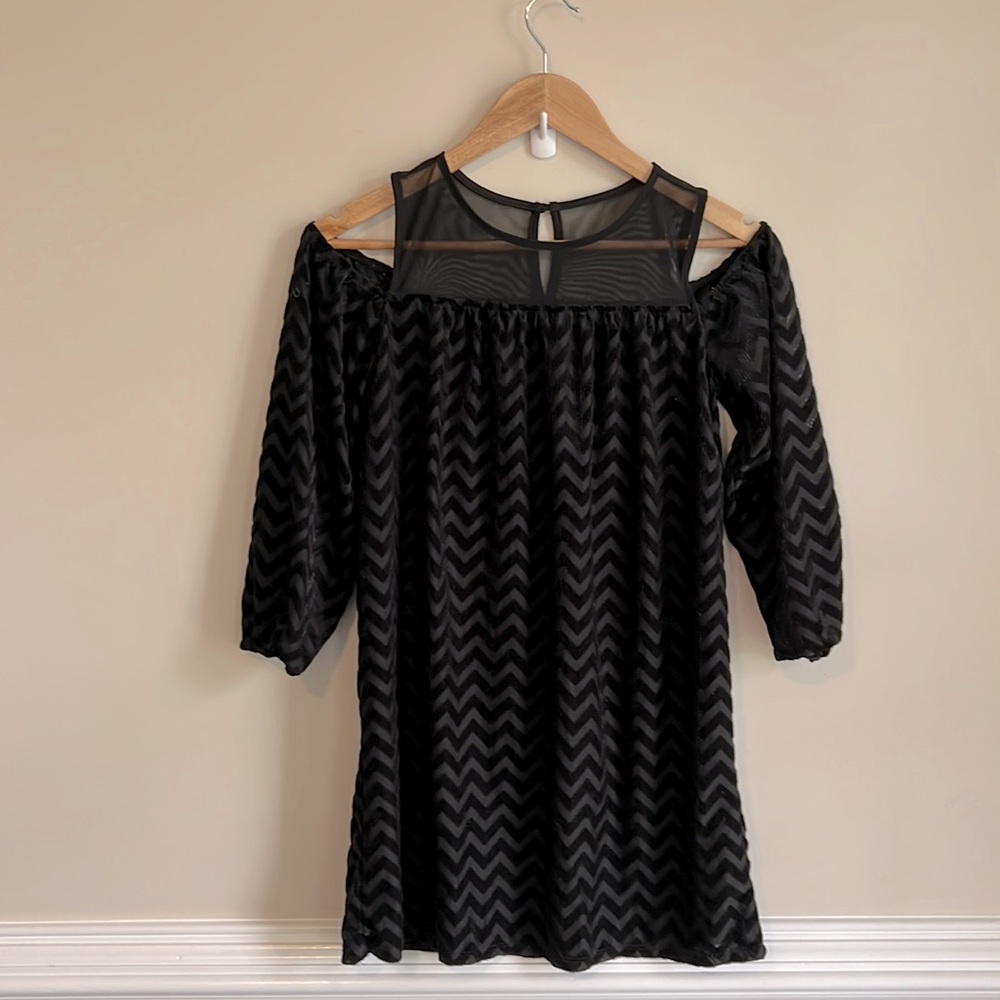 Girls size 12 party dress
